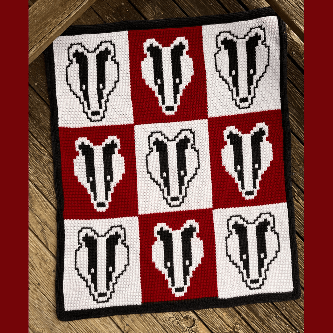   Crocheted by Susan. Thank you for beautifully demonstrating how you can add a pop of colour to completely transform your Wild Badger Blanket.  